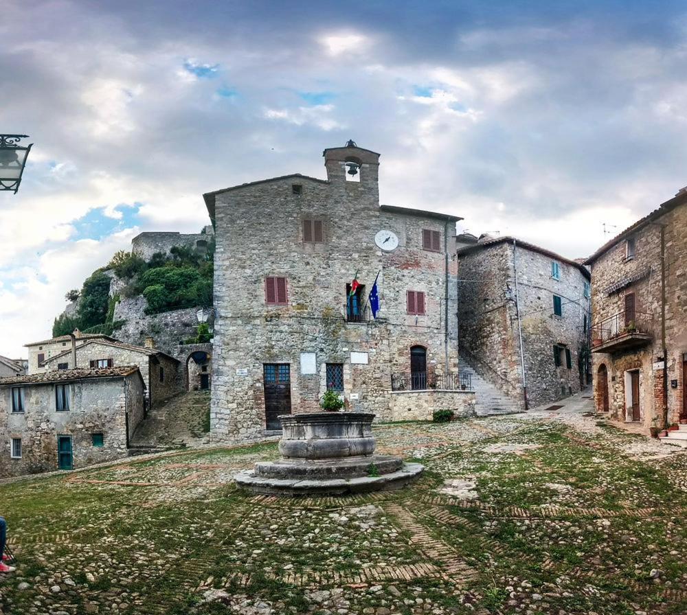 Val D'Orcia Nel Borgo Διαμέρισμα Castiglione dʼOrcia Εξωτερικό φωτογραφία